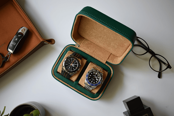 Green on cognac zip box - 2 watches