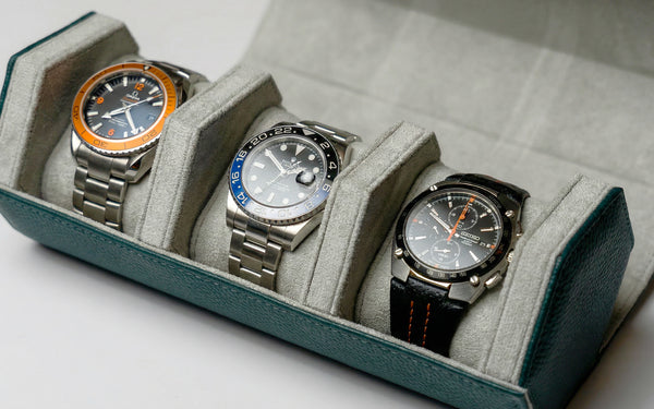 Green And White Hexagonal Watch Roll With Sliding Pillows - 3 Watches